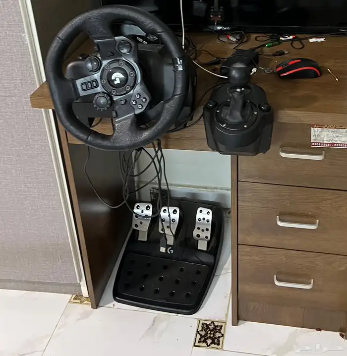 عجلة ودواسات سباق للبلا ستيشن 4