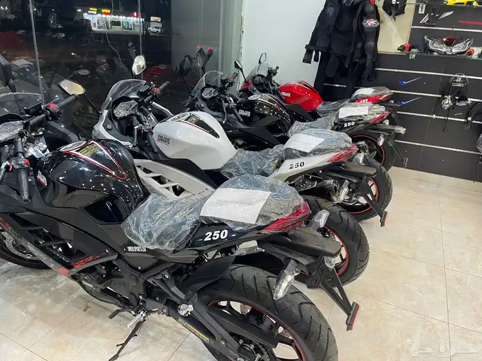 دباب ريس 250 دراجة نارية خصومات نهاية العام دبابات نينجا 22