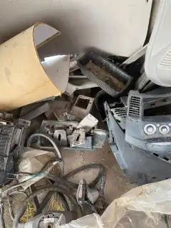 مستوبيشي جرانديز 2010 قطع غيار ققط 17