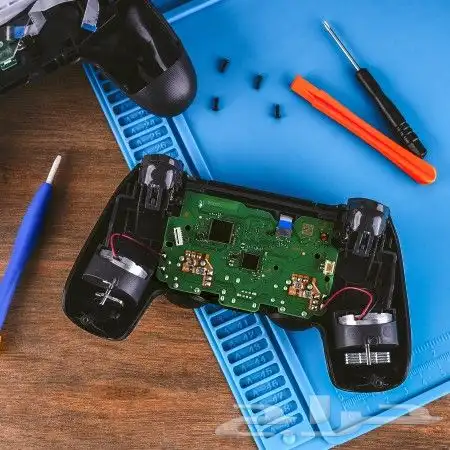 صيانة بلاي ستيشن 5 سوني 5 وسوني 4 واليدات 4