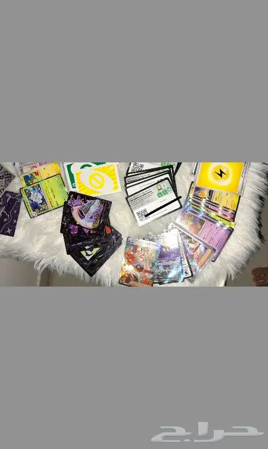 مجموعه اوراق بيكمون و 2 فالكونز 3