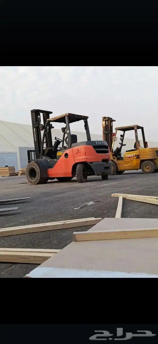 لتأجير جميع انواع المعدات الثقيله كرينات فوركلفت 5