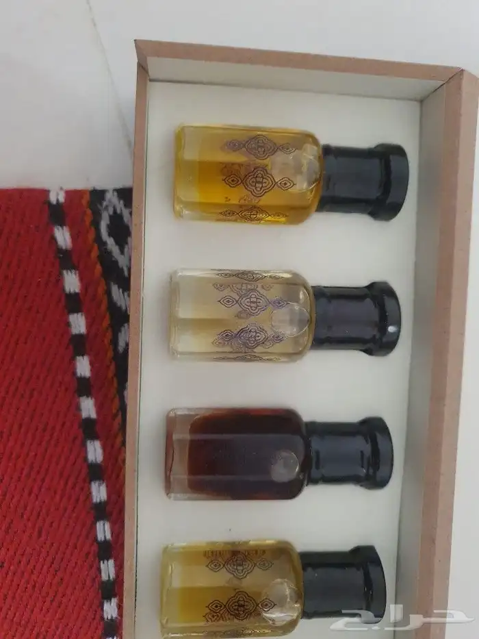 بوكس أدهان عود وعطور متنوع ب 40 ريال 8