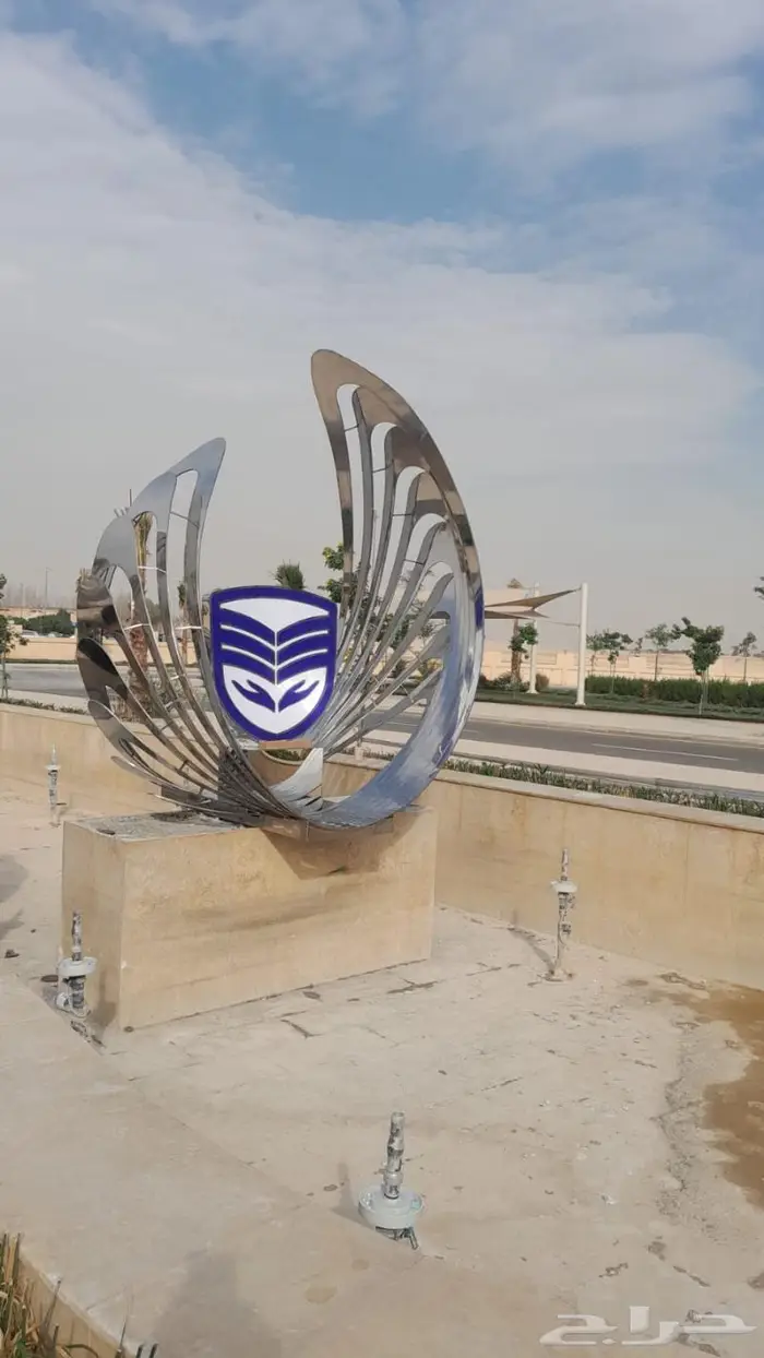 توريد وتركيب وصيانه زجاج السوكريت 21