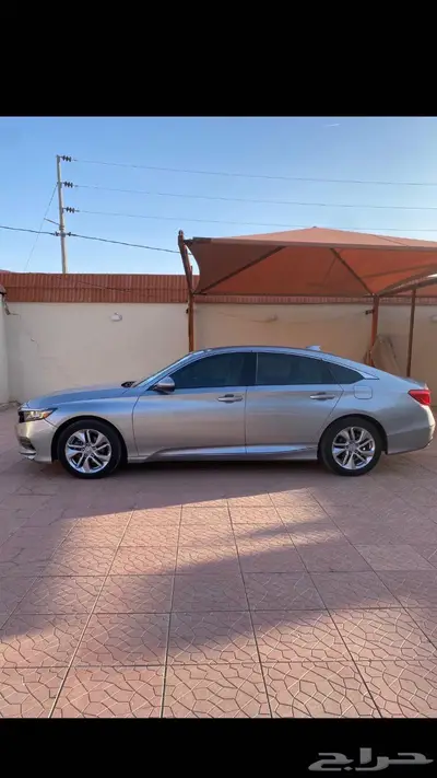 تم البيع  هوندا اكورد 2019 LX 4