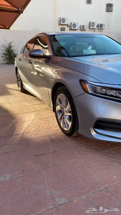 تم البيع  هوندا اكورد 2019 LX 23