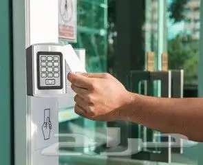 تركيب وبرمجة إقفال ذكية وأجهزة التحكم في الدخول 9