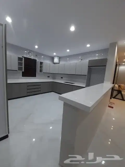 مطابخ خشب ألماني ومطابخ صاج والمنيوم ورخام صناعي وبورسلان 1