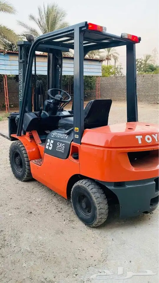 Man Lift Caesar Lift JCB Crane Forklift for rent daily month 3