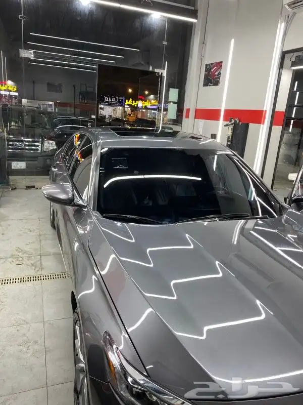 تلميع ساطع كامل السيارة مع طبقة واكس العرض محدود 1