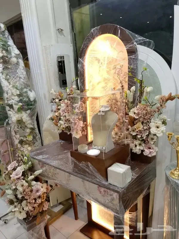 تاجير طاولات طعام 2