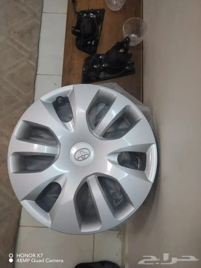 طيس هايلوكس انوفا اصلي 0