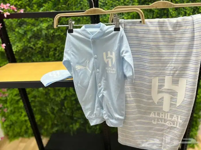 طقم مواليد الأندية السعودية 0