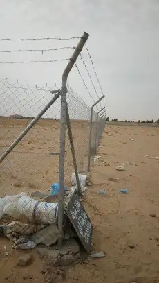 متخصصون في تركيب شبوك للمزارع والملاعب والاستراحات والاسوار 0
