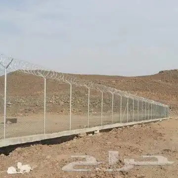 متخصصون في تركيب شبوك للمزارع والملاعب والاستراحات والاسوار 7