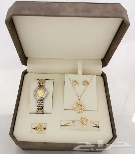 اطقم هدايا نسائية فاخرة 7