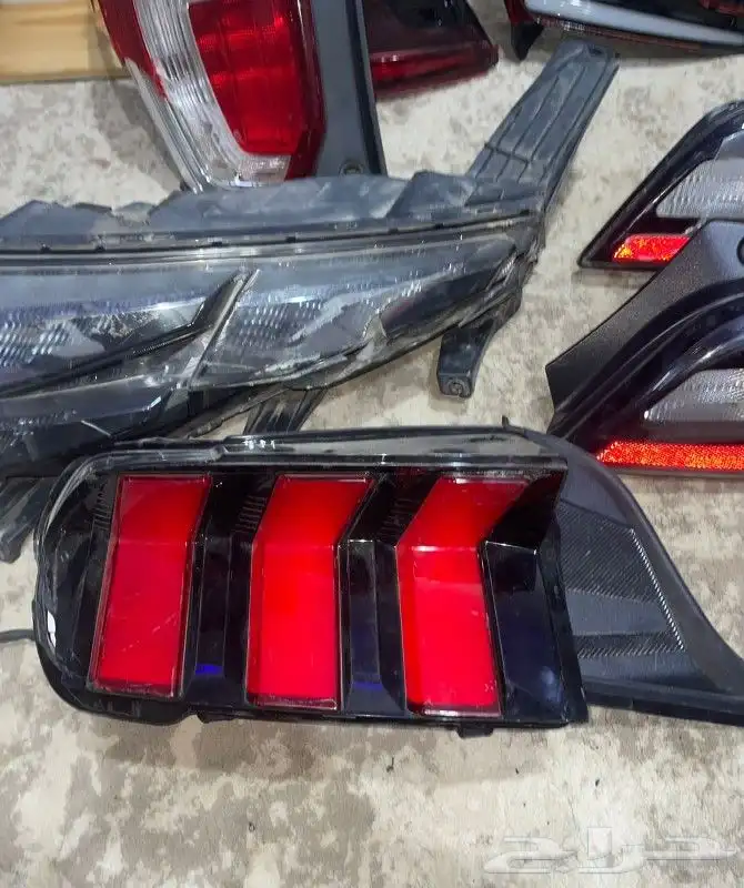 انوار السيارات عدسات ليزر هلا فايف كيو فايف شمعات اسطبات لمب 36