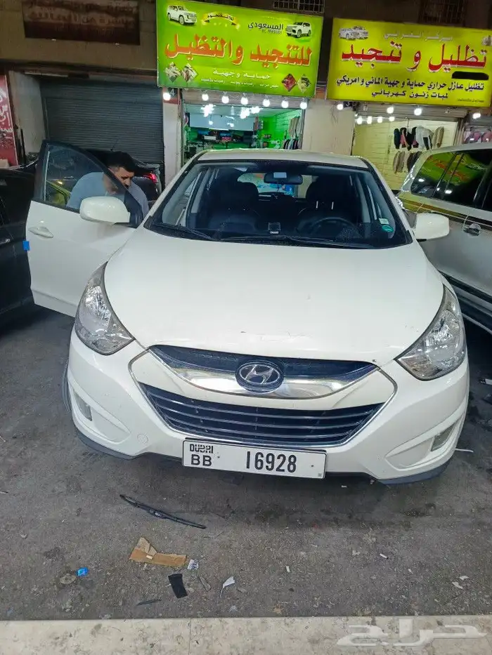 انوار السيارات عدسات ليزر هلا فايف كيو فايف شمعات اسطبات لمب 19