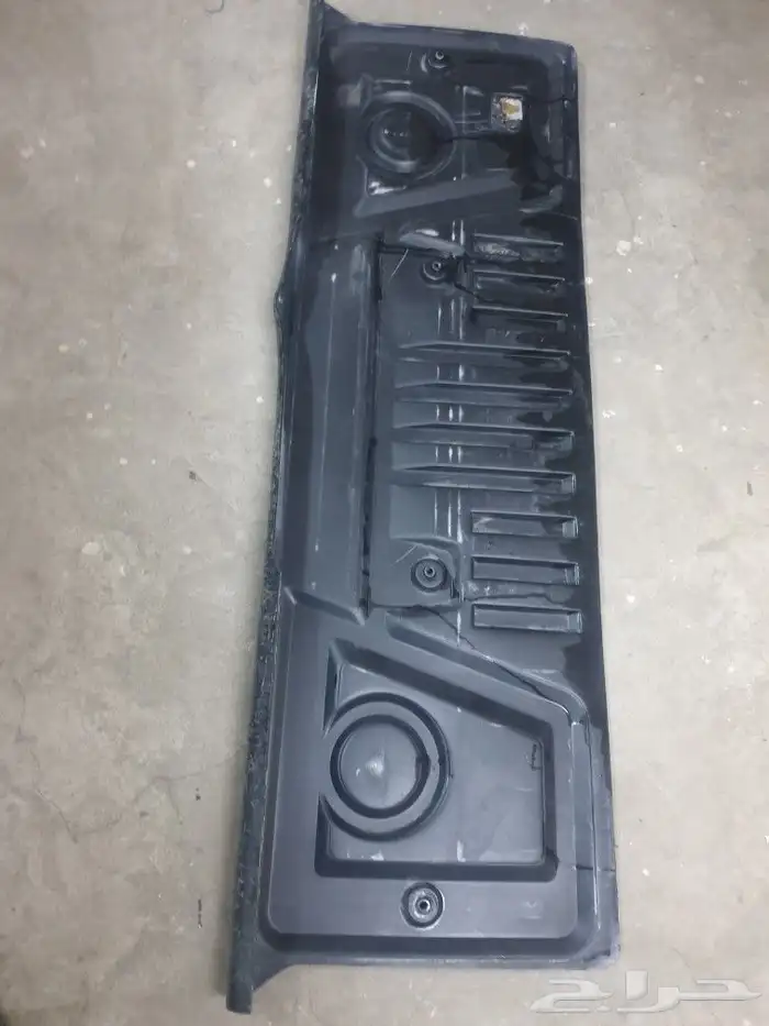 صدام ونيت مستوبيشي 8