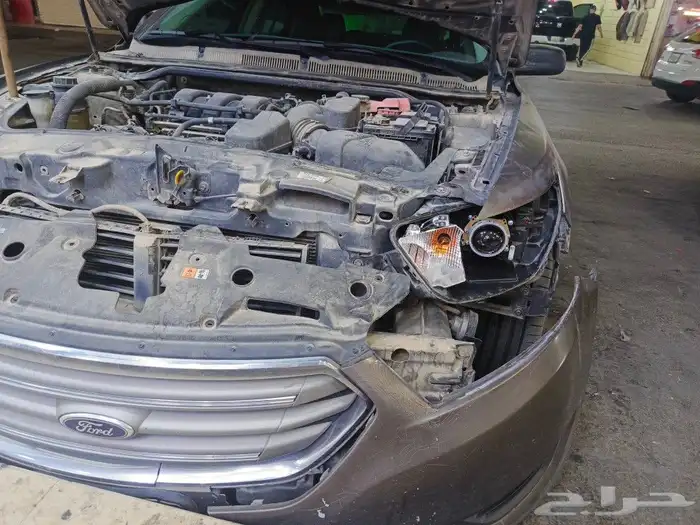 انوار السيارات عدسات ليزر هلا فايف كيو فايف شمعات اسطبات لمب 42