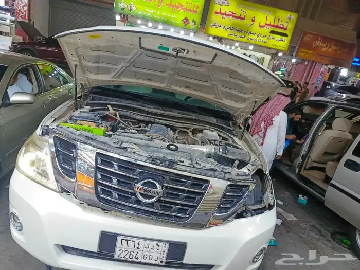 انوار السيارات عدسات ليزر هلا فايف كيو فايف شمعات اسطبات لمب 15