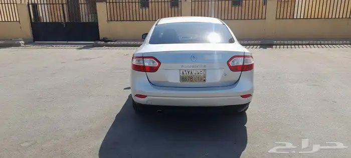 رينو فلونس 2014 نظيف 1