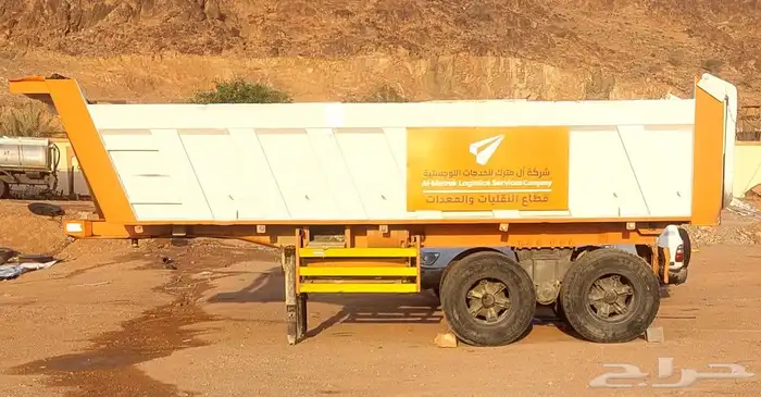 للبيع صندوق تريلة 3