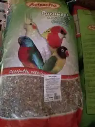 اكل قطط تركي. رمل قطط. اكل. طيور. اكسسوارات حمام. طيور 4