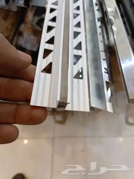 حرف تي نعله مخفي تمدد 2