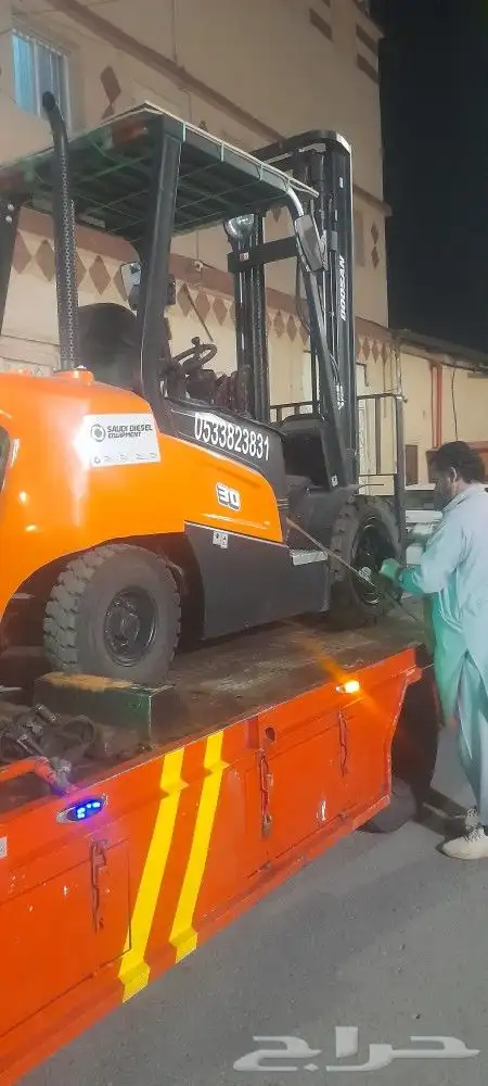 رافعات رافعه للايجار شوكيه سكين نجران 0