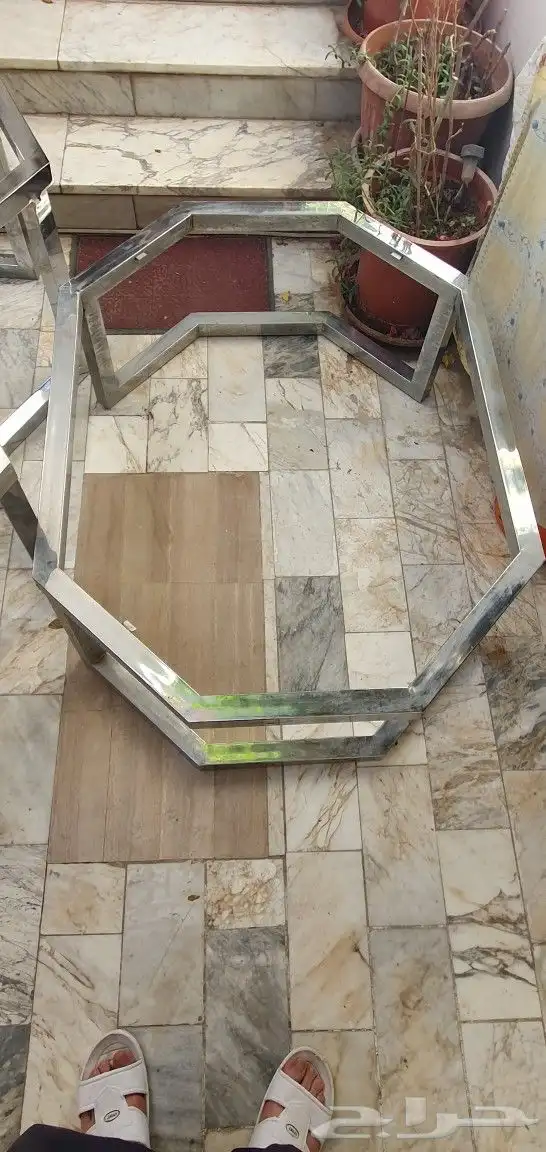 طاولات عدد 3 مع زجاج 1