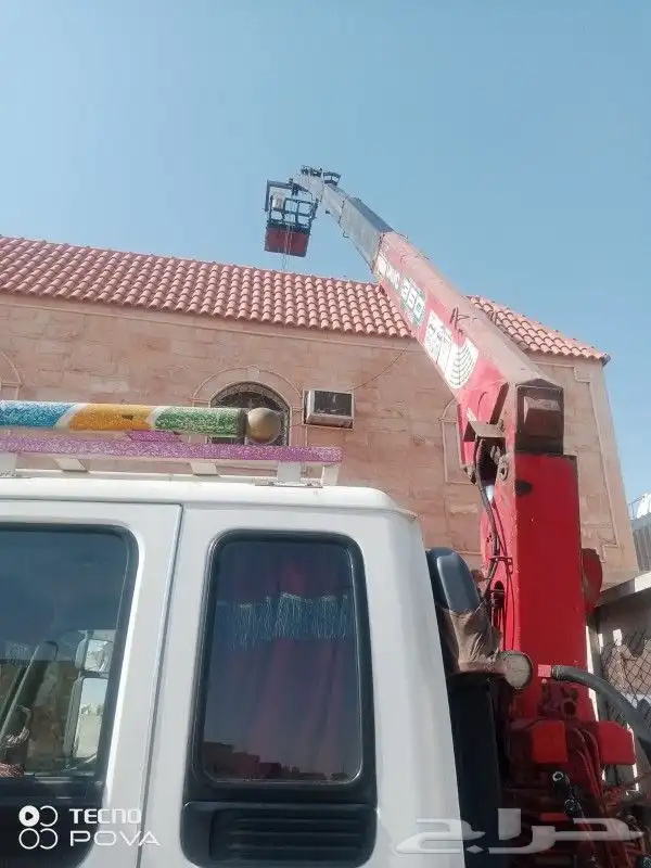Crane and winch .in Medina 2