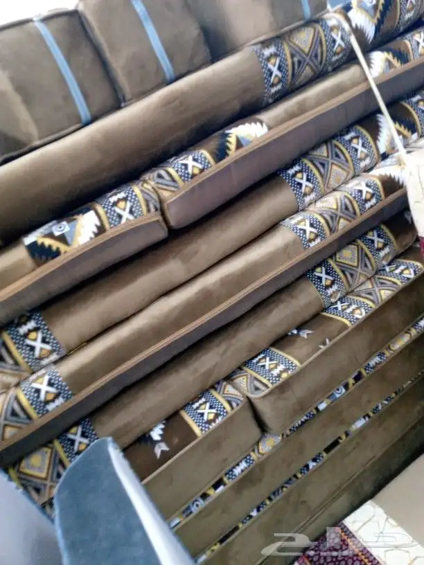 مجالس كنبات جاهزه ومساند جاهز وباطرمه جاهز وكنبات مفرقه وطاو 9