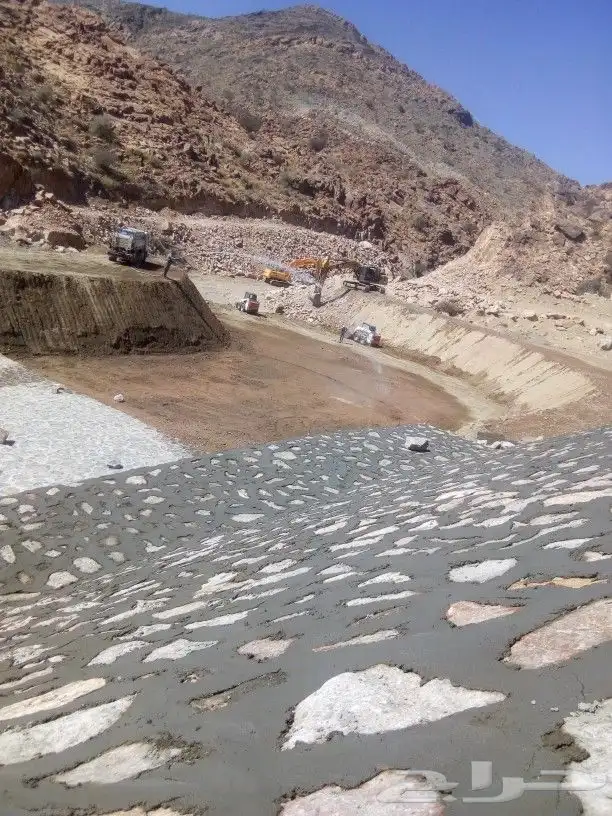 مباني حجر كبير وسغير بل يد وبل بكلين 0