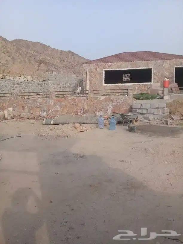 مقاول حجر  تلبيس  حجر الديره  حجر تنومه النماص  بلسمر عسير ا 5