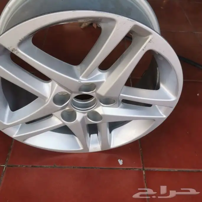 جنط تويوتا سي اتش ار 2024 2