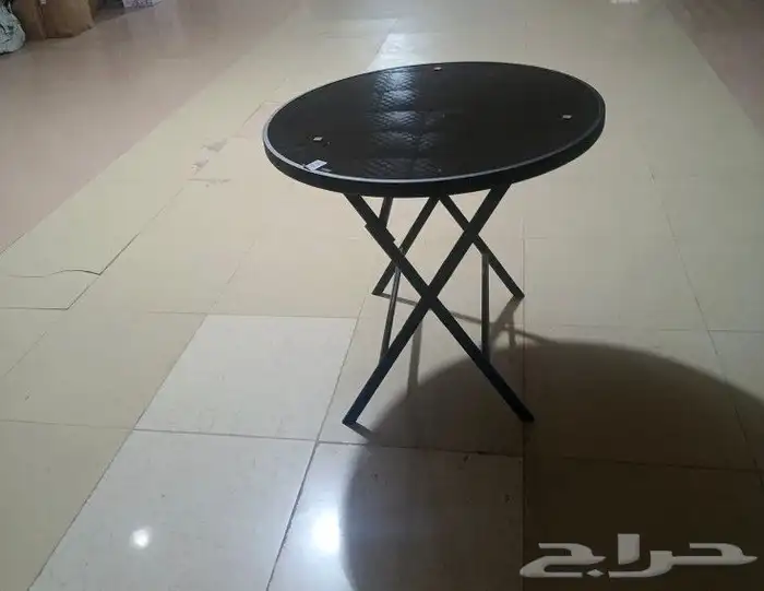 طاوله قزاز ارجل حديد قابله لطي خمسه مقاسات 0