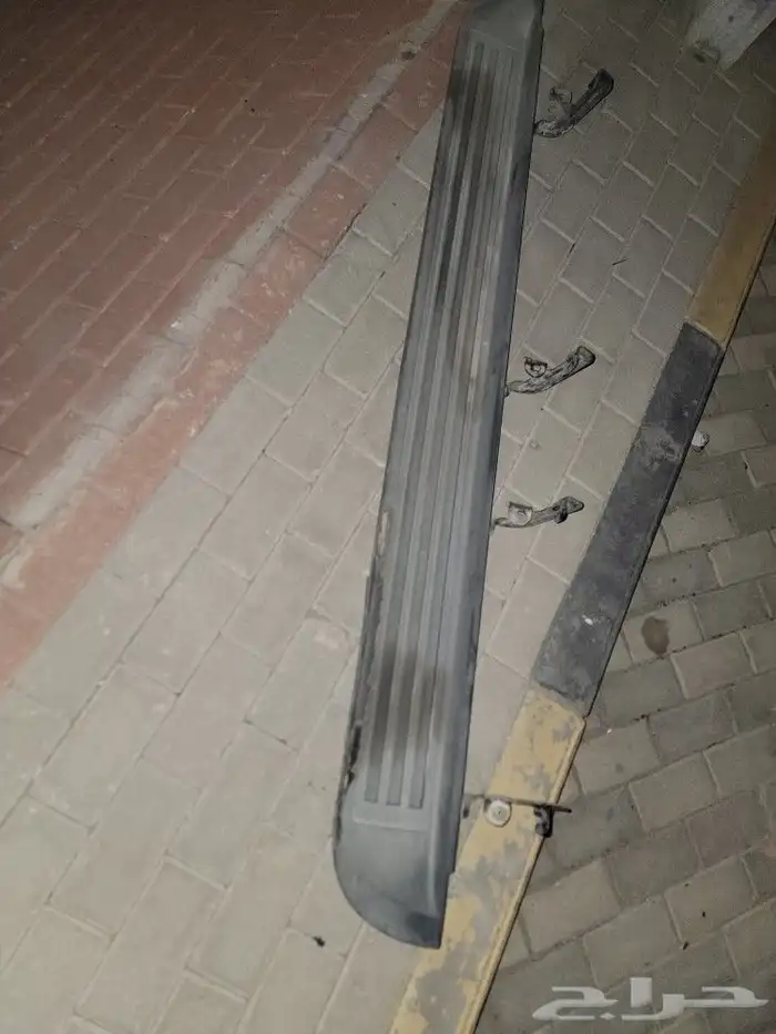 عتبة بليز يسار 1