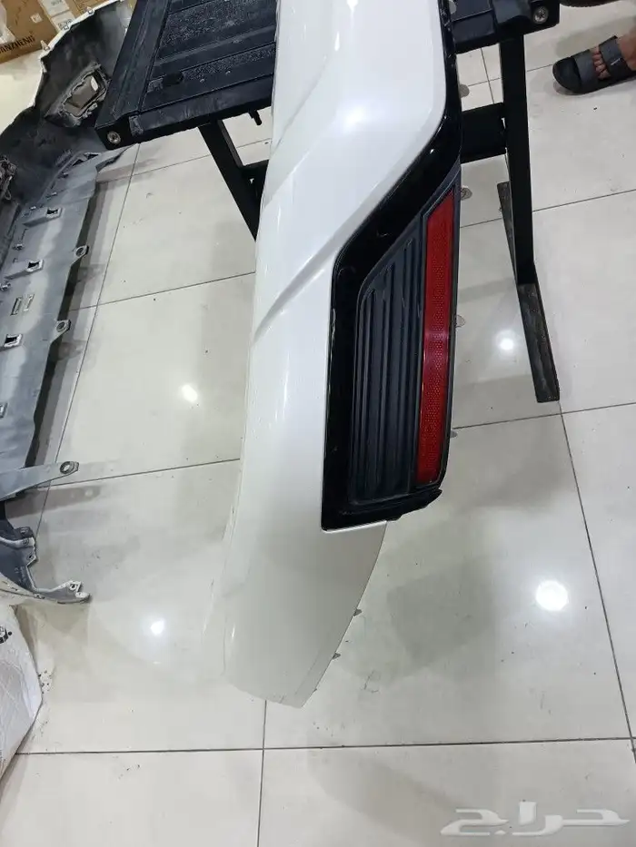 دقن خلفي فقط زوايد صدام لاند كروزر سعود 2022_2024اصليه وكاله 2