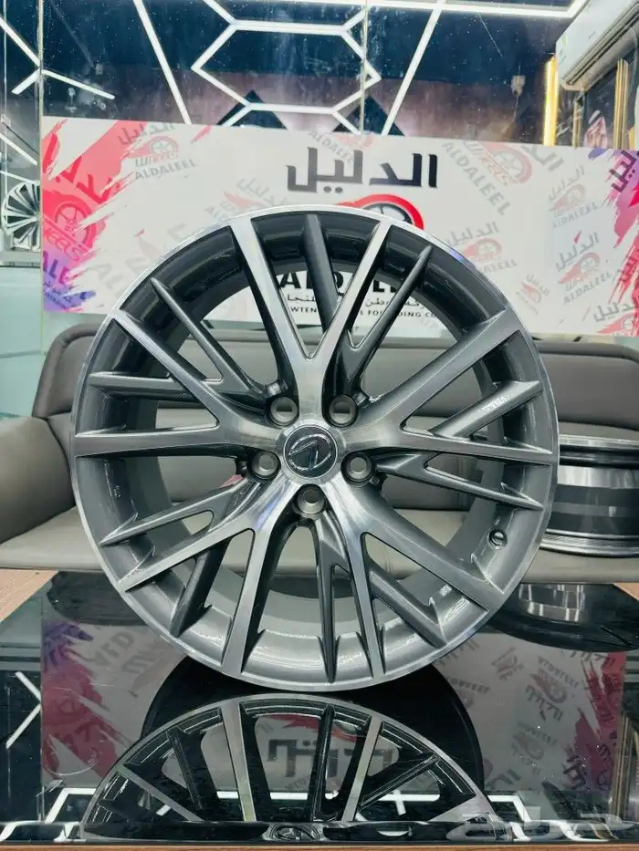 جنوط لكزس GS مقاس 19 موديل 2018 تجاري جديد كرتون 3