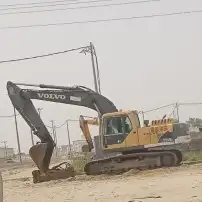 بوكلين لبناء الحجر وقص الأراضي والحفر والردم 19