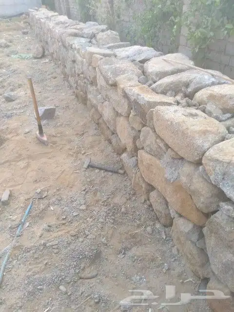 بوكلين لبناء الحجر وقص الأراضي والحفر والردم 0