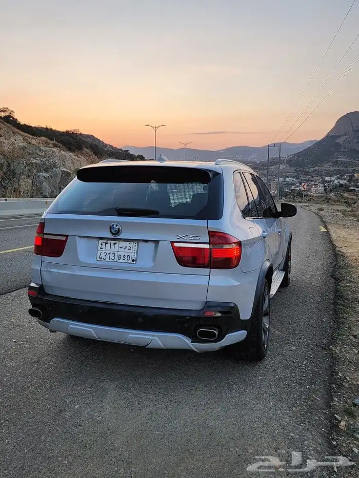 بي ام دبليو اكس فايف x5 v8 i50 تم تخفيض السعر 6