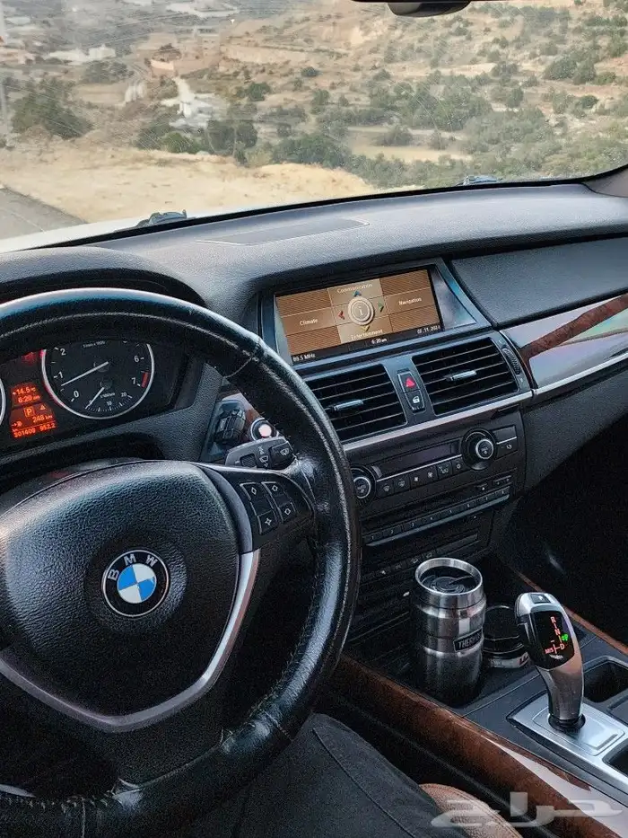 بي ام دبليو اكس فايف x5 v8 i50 تم تخفيض السعر 18