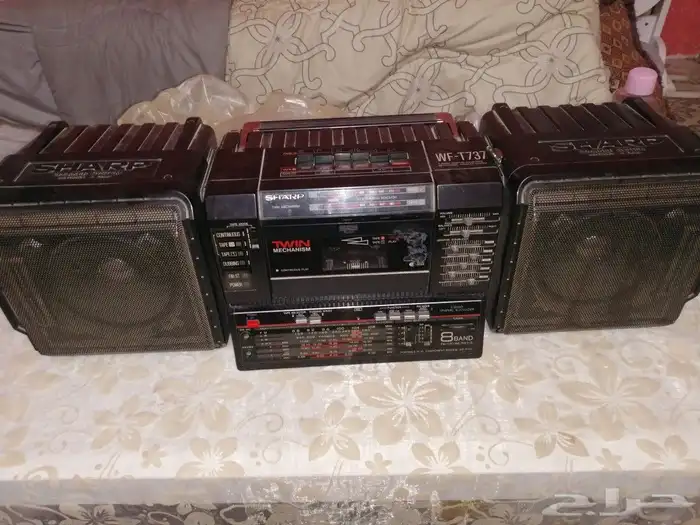 تلفزيون ومسجل 4