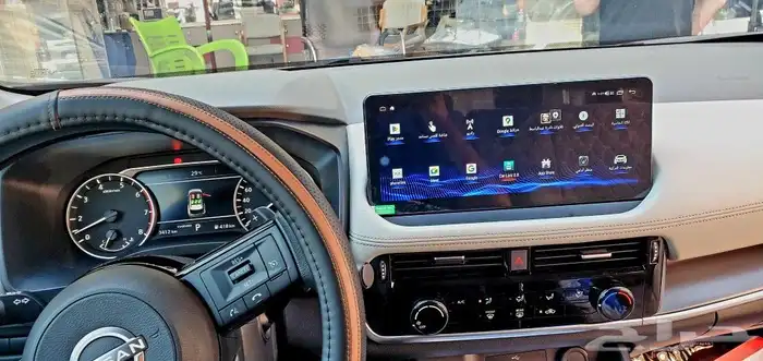 شاشة نيسان اكستريل 2024 2025 4