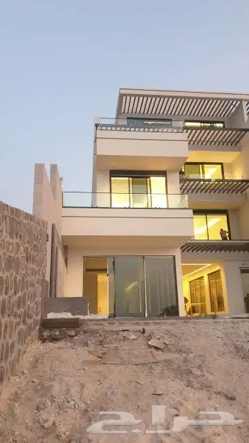 المنيوم ابواب شبابيك واجهات شورات وسكوريت 16