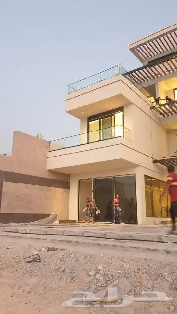 المنيوم ابواب شبابيك واجهات شورات وسكوريت 17