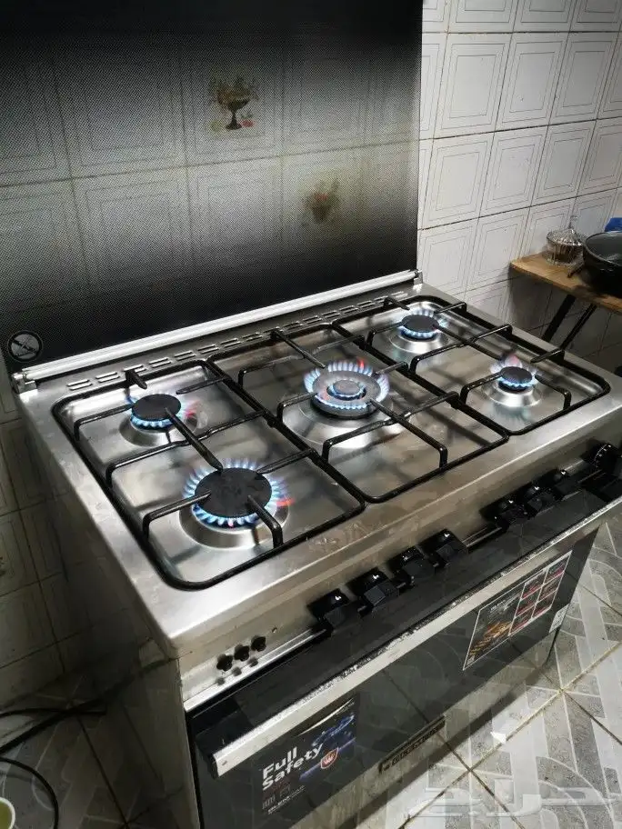 صيانه وتنظيف وتلميع افران الغاز بالرياض 5