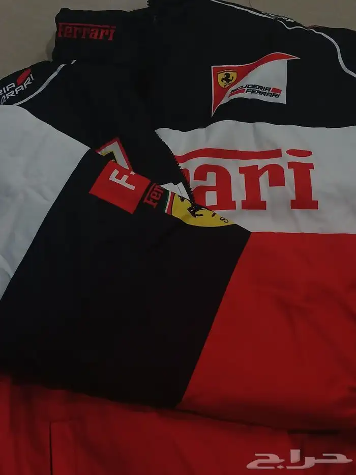 جاكيت فراري مقاس 2xL 0
